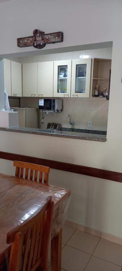 Apartamento Climatizado A 150 Metros Da Praia Ubatuba Exterior foto